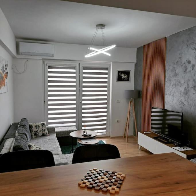 Apartment Moki Skopje Exteriör bild